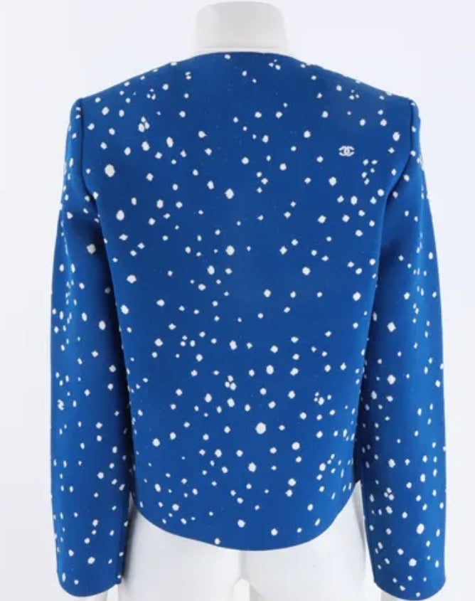 Chanel 26A cobalt blue and silk white jacket