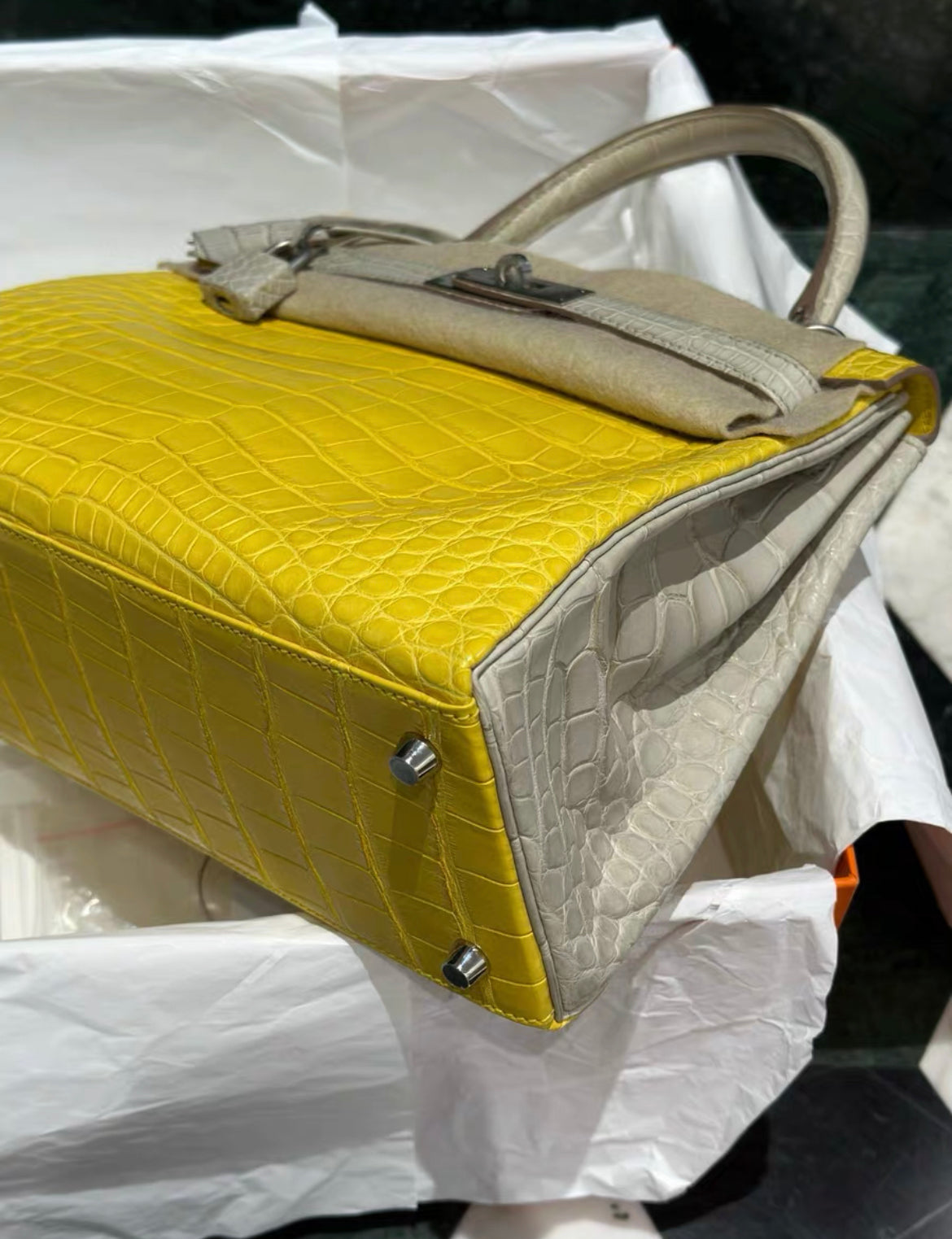 Hermes Kelly 28 Yellow Matte Alligator with Brushed Palladium Hardware