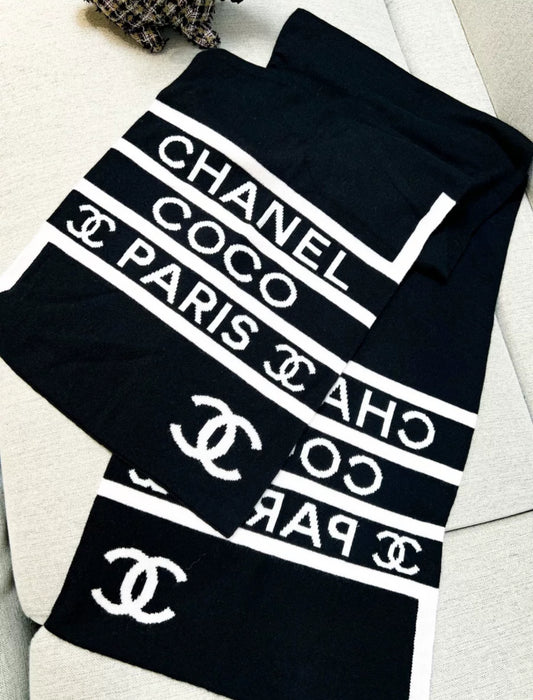 Chanel 24A Black & White Cashmere Scarf