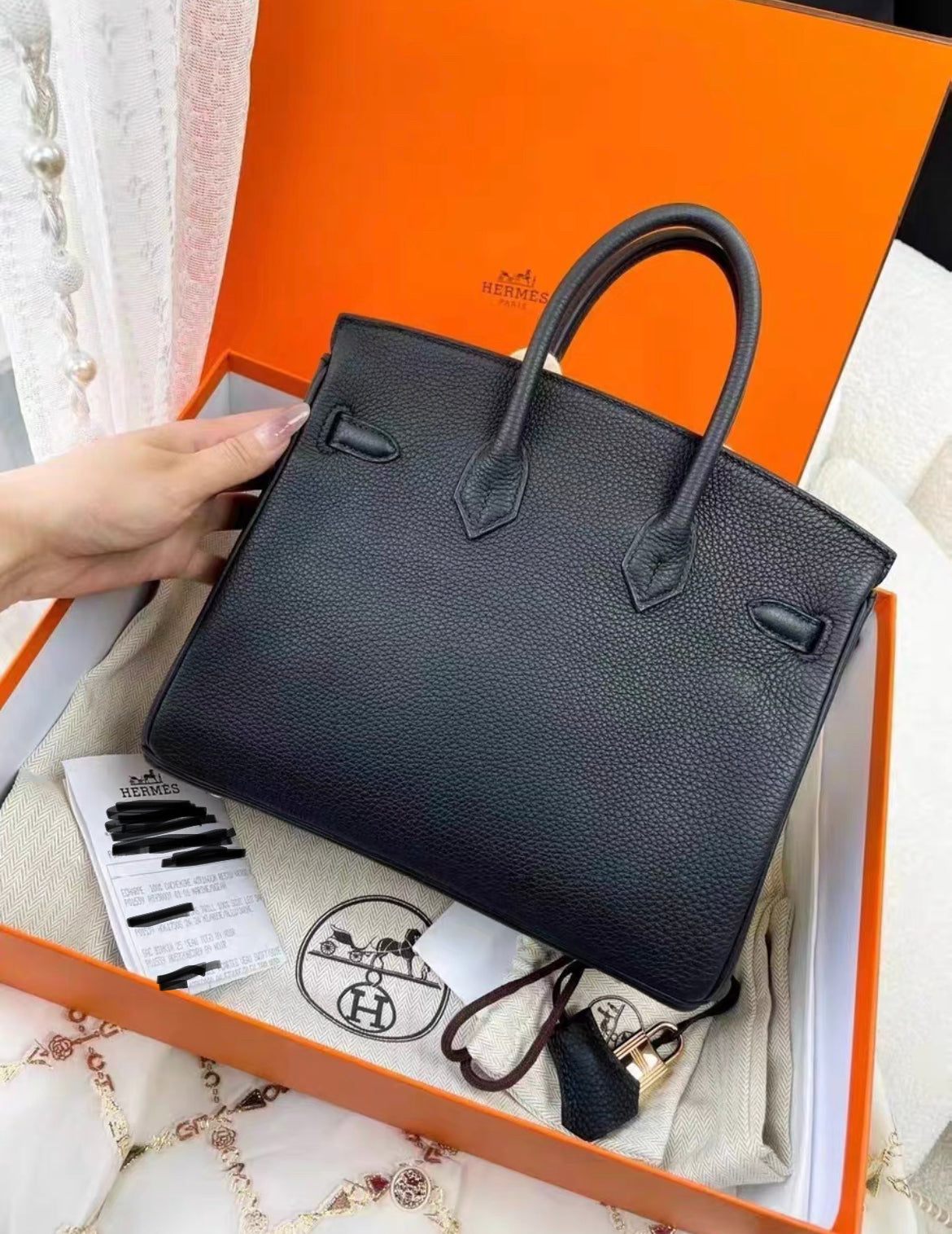 HERMES BIRKIN 25 NOIR BLACK TOGO GOLD HARDWARE