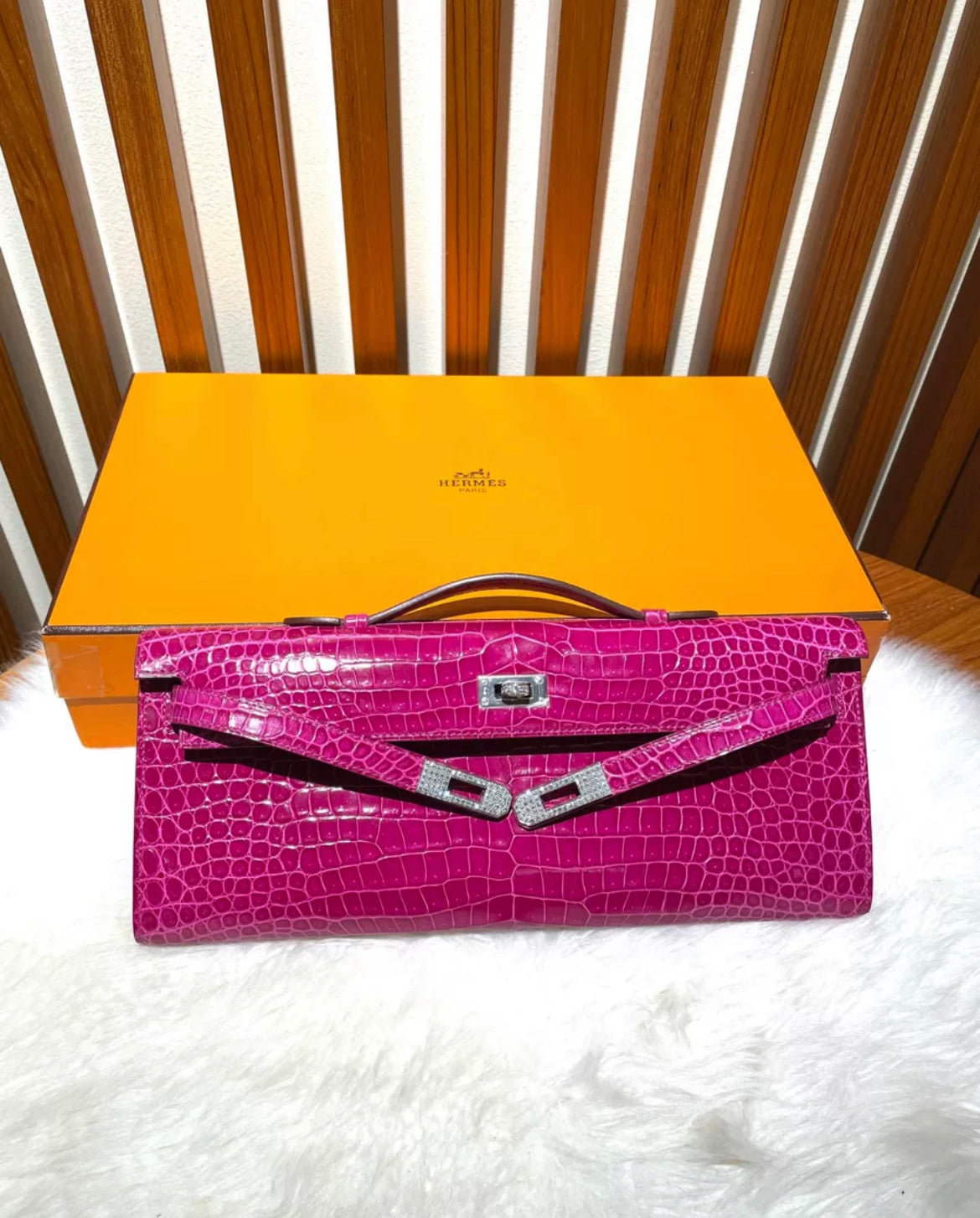 Hermès Kelly Cut Clutch Niloticus Crocodile Rose Scheherazade Diamond Hardware