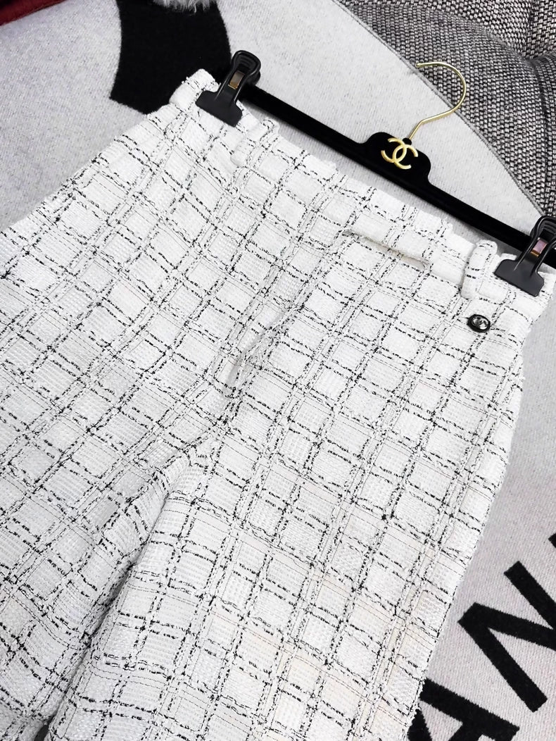 Chanel 20p wide-leg pants in black and white