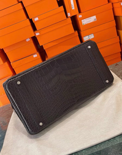 Hermes Birkin 40 black matte alligator leather palladium hardware