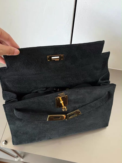 Hermes Kelly 28 Black Doblis leather Gold Hardware