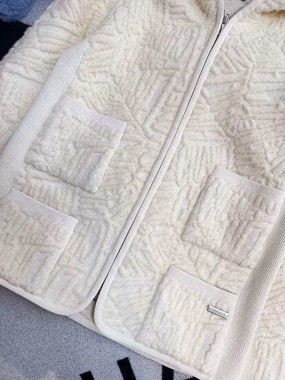 Chanel 21N Coco Neige ecru jacket