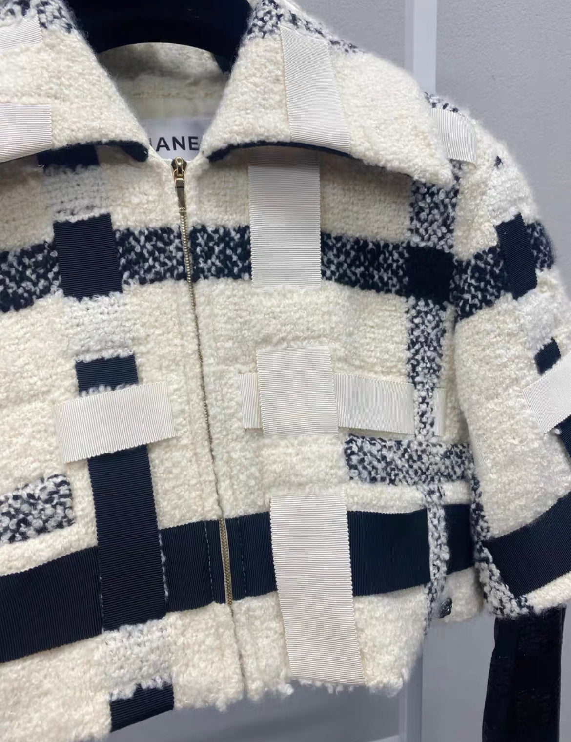 Chanel 2016 Fall Winter runway Ecru/Black Embroidered ROC Woven