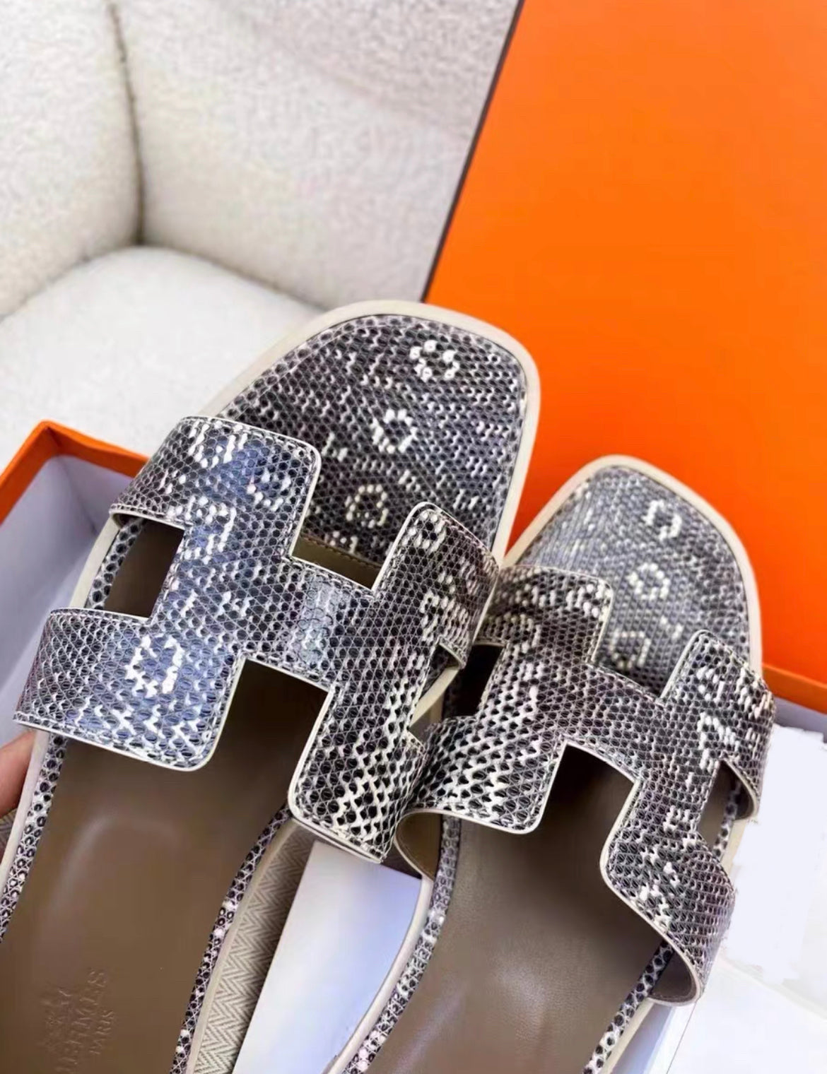 Hermès Lizard Oran Sandals 37.5 Ombré - Wararni – Wararni.com