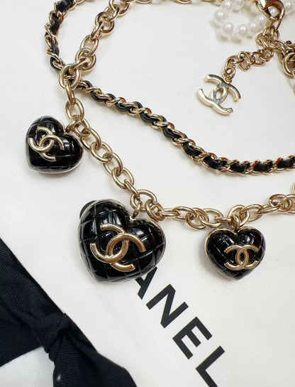 Chanel 22k heart chain necklace choker