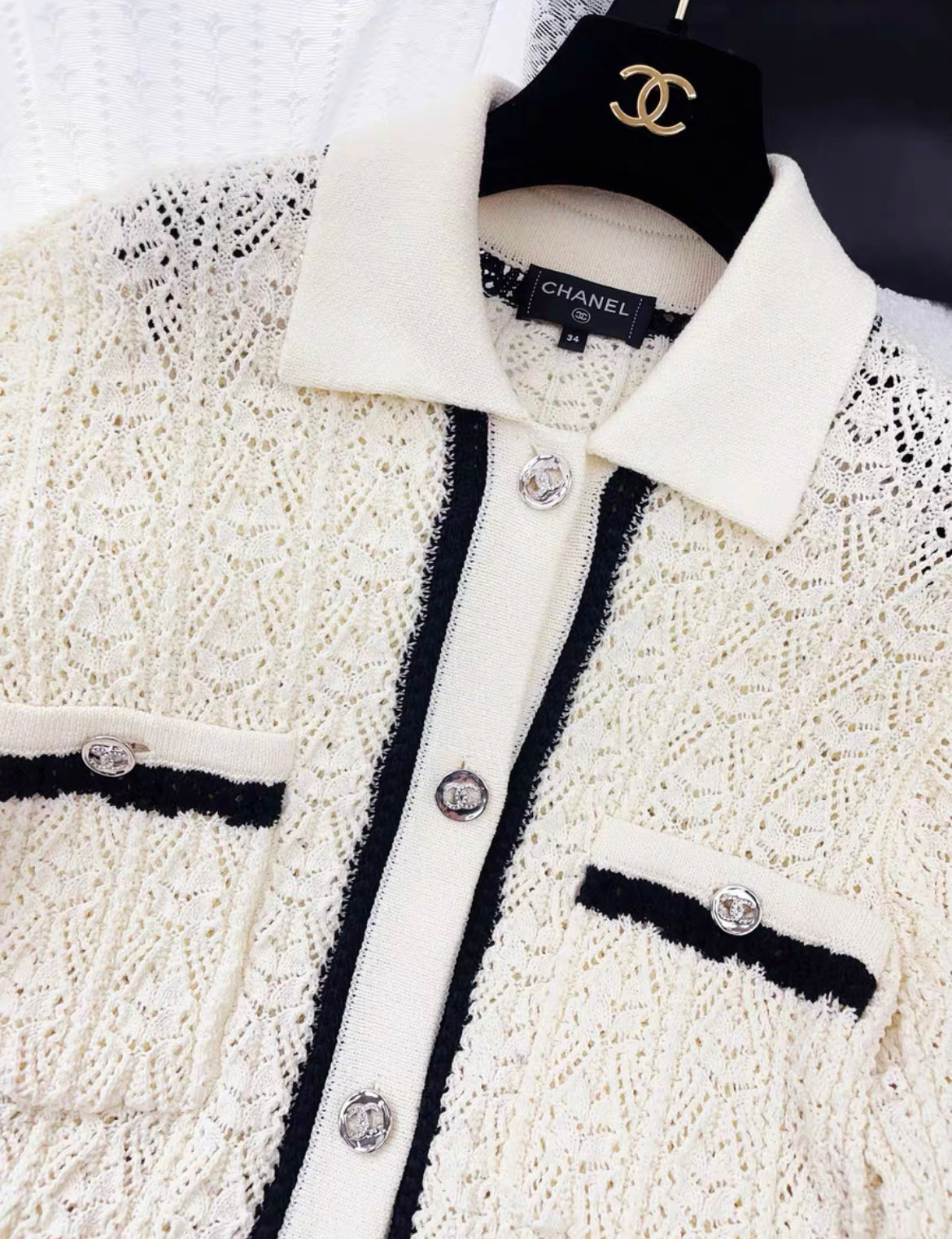 Chanel 24P white knitted cardigan size 34