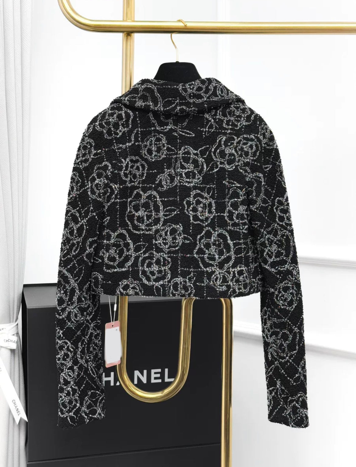 Chanel 22P black jacket size 34