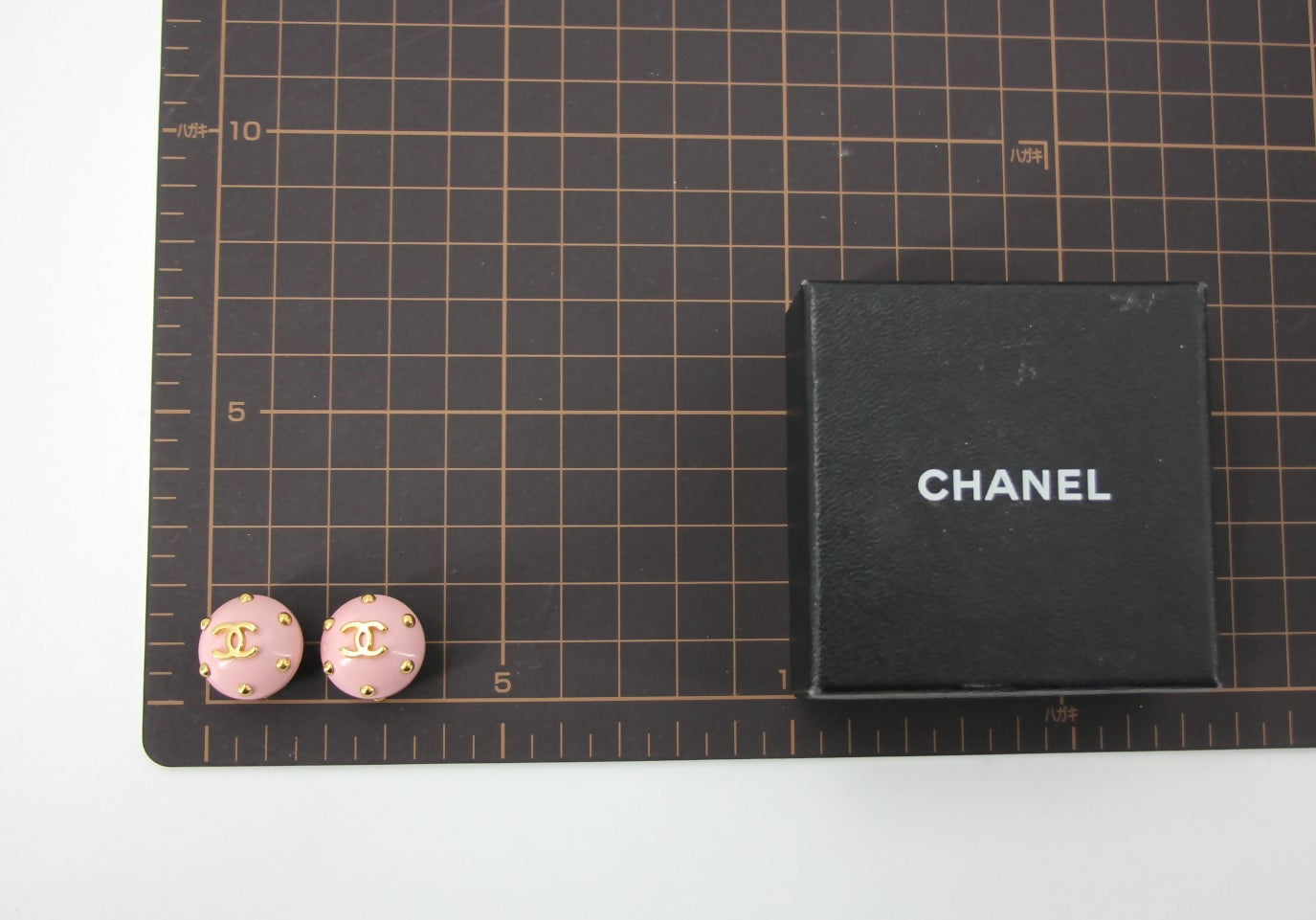 Chanel Vintage 96C Resin Pink Bean Clip-on Earrings