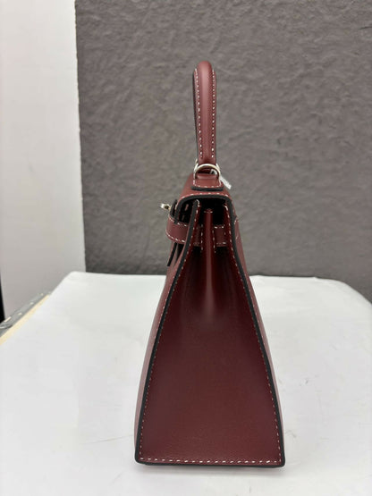Hermès Kelly 28 Sellier "Miss You" Rouge H (55) Epsom Leather with Contrast Stitching and Palladium Hardware