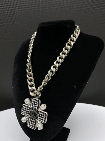 CHANEL 22P pearl rhinestone cross chain necklace