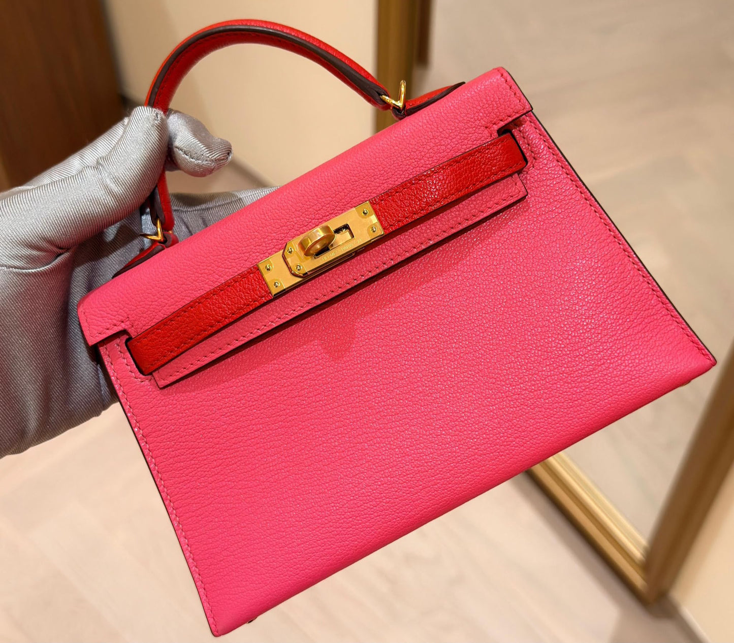 Hermes mini kelly 20 rose lipstick and rouge de coeur Chevre leather gold hardware