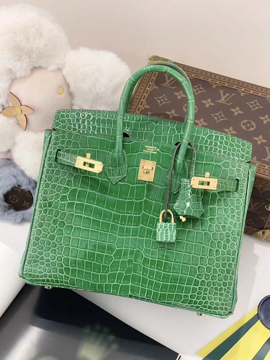Hermès Birkin 25 Cactus Green 1L shiny crocodile leather gold hardware