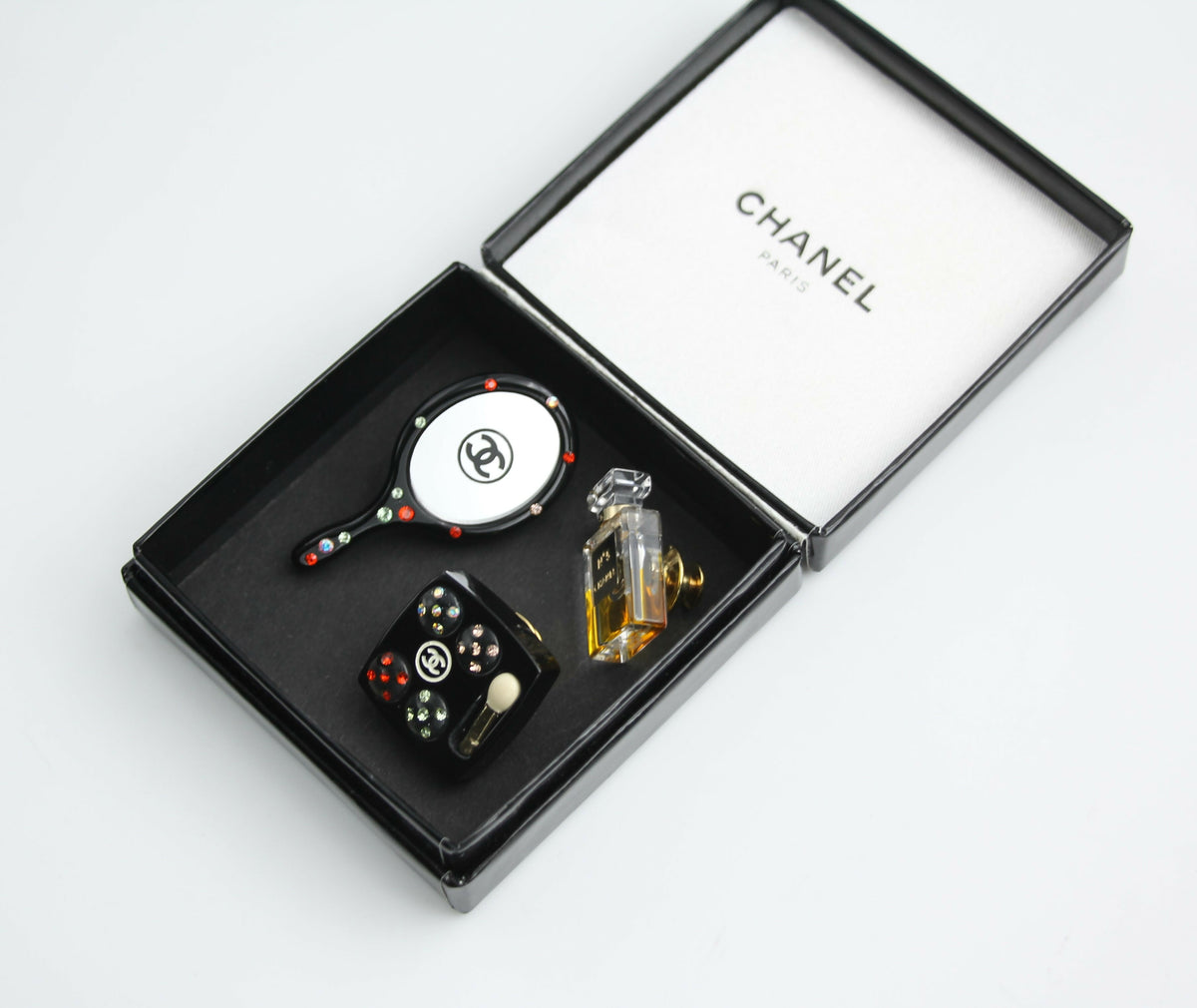Chanel Vintage 04A Mirror Perfume Cosmetics Black Three Items Brooch