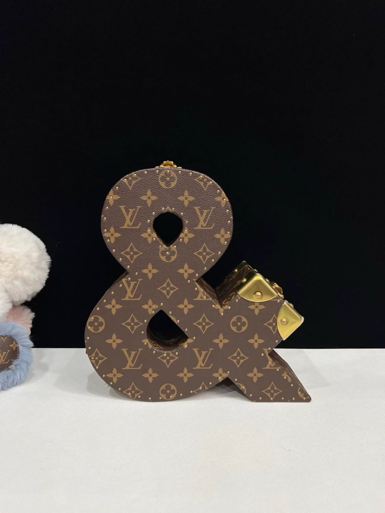 Louis Vuitton Letter Trunk 
bag