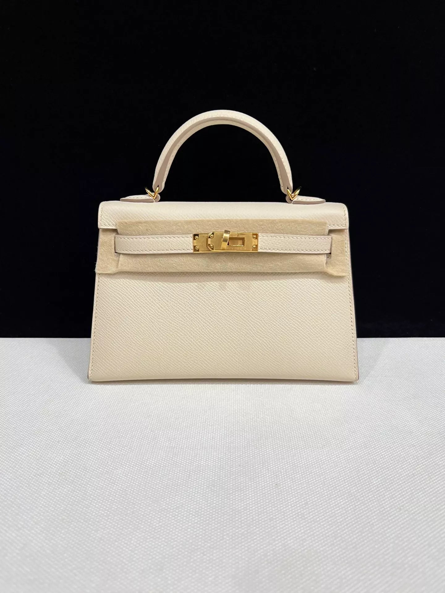 Hermes Mini Kelly 20 craie Epsom leather gold hardware