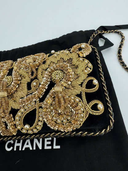 Chanel 2015 Velvet Imitation Pearl & Gold Embroidery Chain Evening Clutch Bag