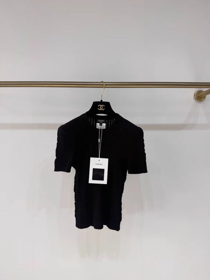 Chanel 22S black top