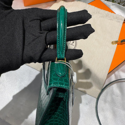 Hermes Mini kelly Green Emerald 6Q alligator leather gold hardware