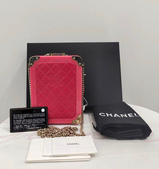 Chanel 2016 SS Trolley Pink Minaudiere