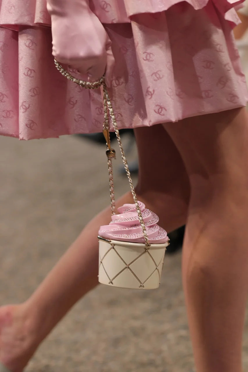 Chanel 25C Ice Cream Minaudière – Wararni.com