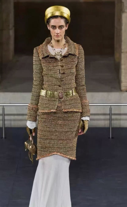Chanel 19A Gold/Red/Black Tweed Jacket with Golden Beetle Belt