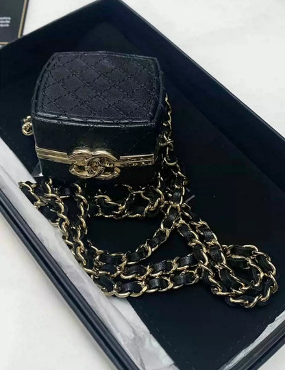 Chanel 21K Mini Box chain Bag