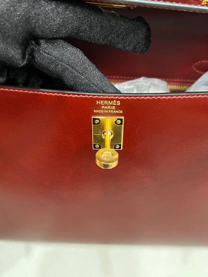Hermes Kelly 25 red box leather Gold hardware
