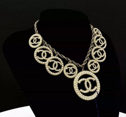 Chanel 17A double CC pearl necklace