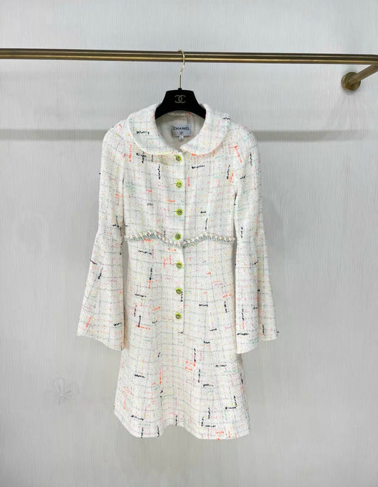 Chanel 24C white tweed dress with long sleeves size 34