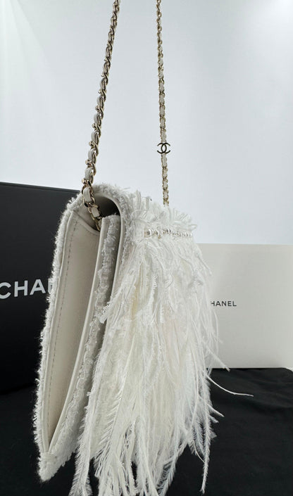Chanel 25S Embroidered Tweed, Feathers, Imitation Pearls & Gold-Tone Metal Clutch in White