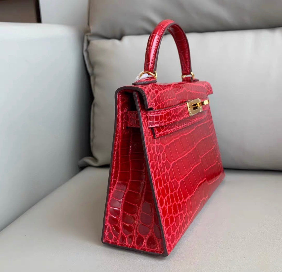 Hermès Kelly Sellier 20 Braise Shiny Alligator Gold Hardware