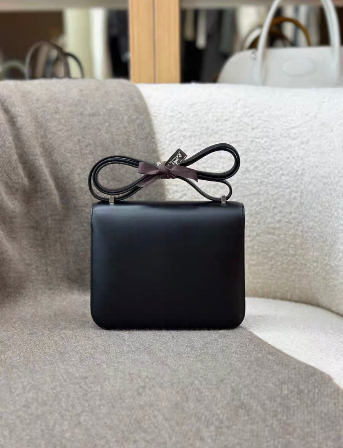 HERMES Constance クラッチバッグ ブラック Hermès Constance 19 Black Veau Monsieur Palladium - Wararni