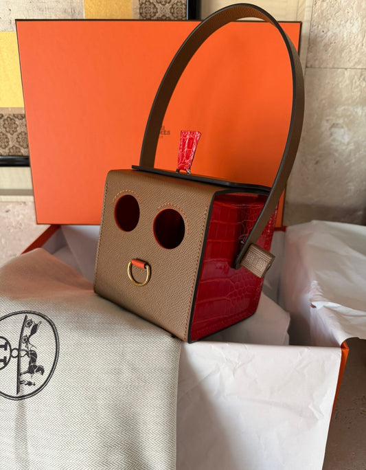 Hermes Minaudière Cube Robot Sourire Gold Brown/Rouge de Coeur Shiny crocodile leather palladium hardware