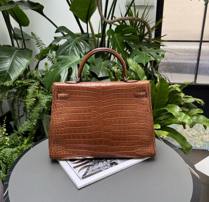 Hermès Kelly 35 Gold Matte Crocodile Palladium Hardware