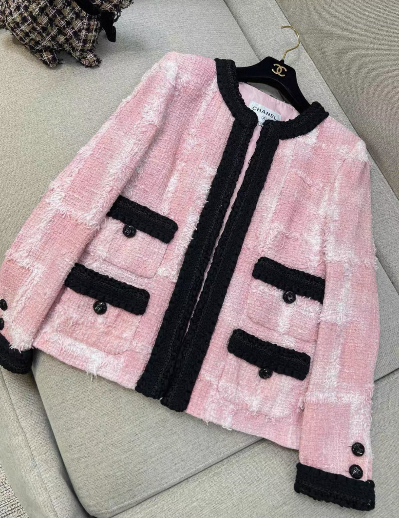 Chanel 22C Pink & black tweed jacket