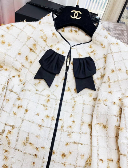 Chanel 19S Ecru & Black Jacket