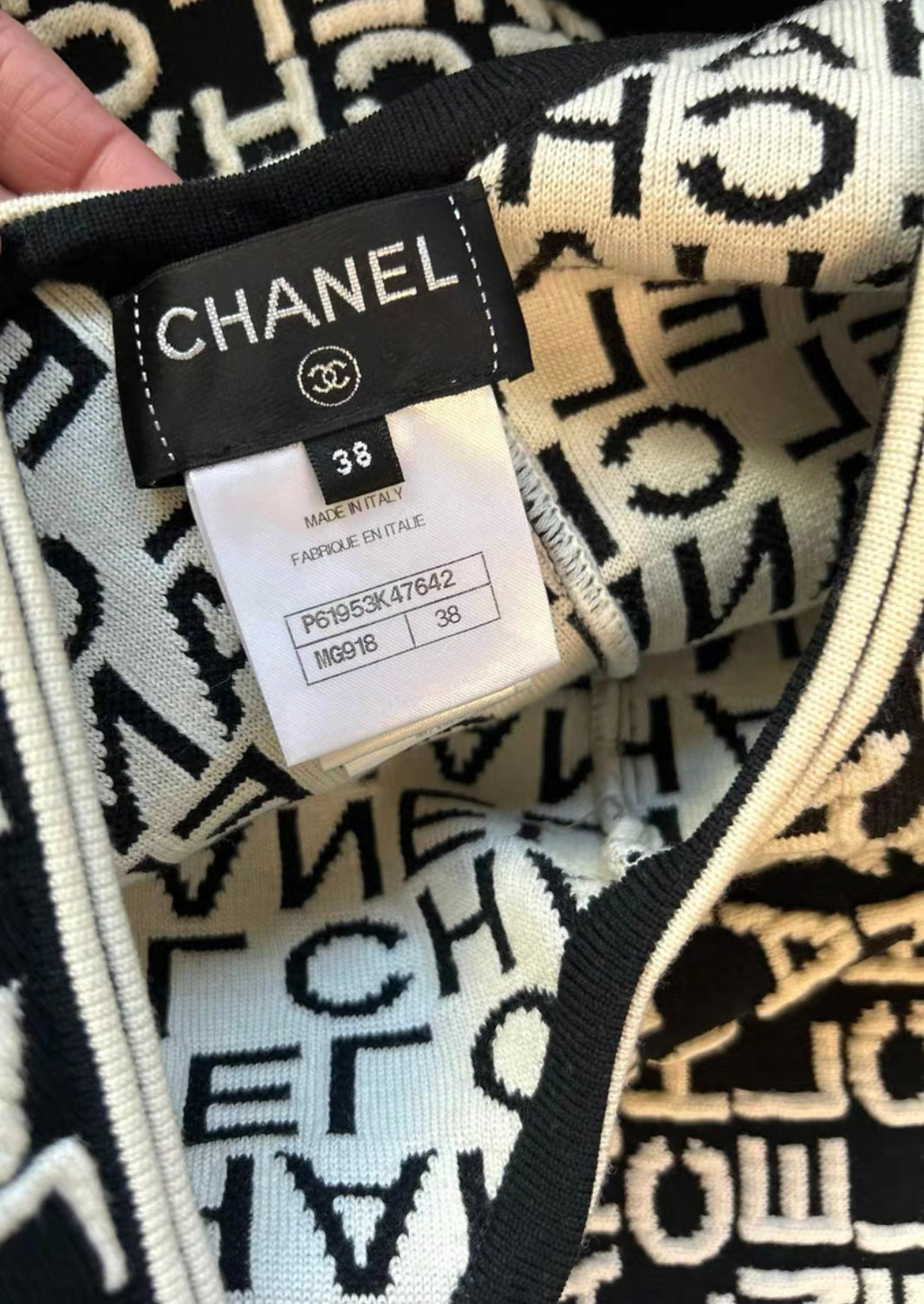 Chanel 2019 ecru/black Ski Jump Suit size 38