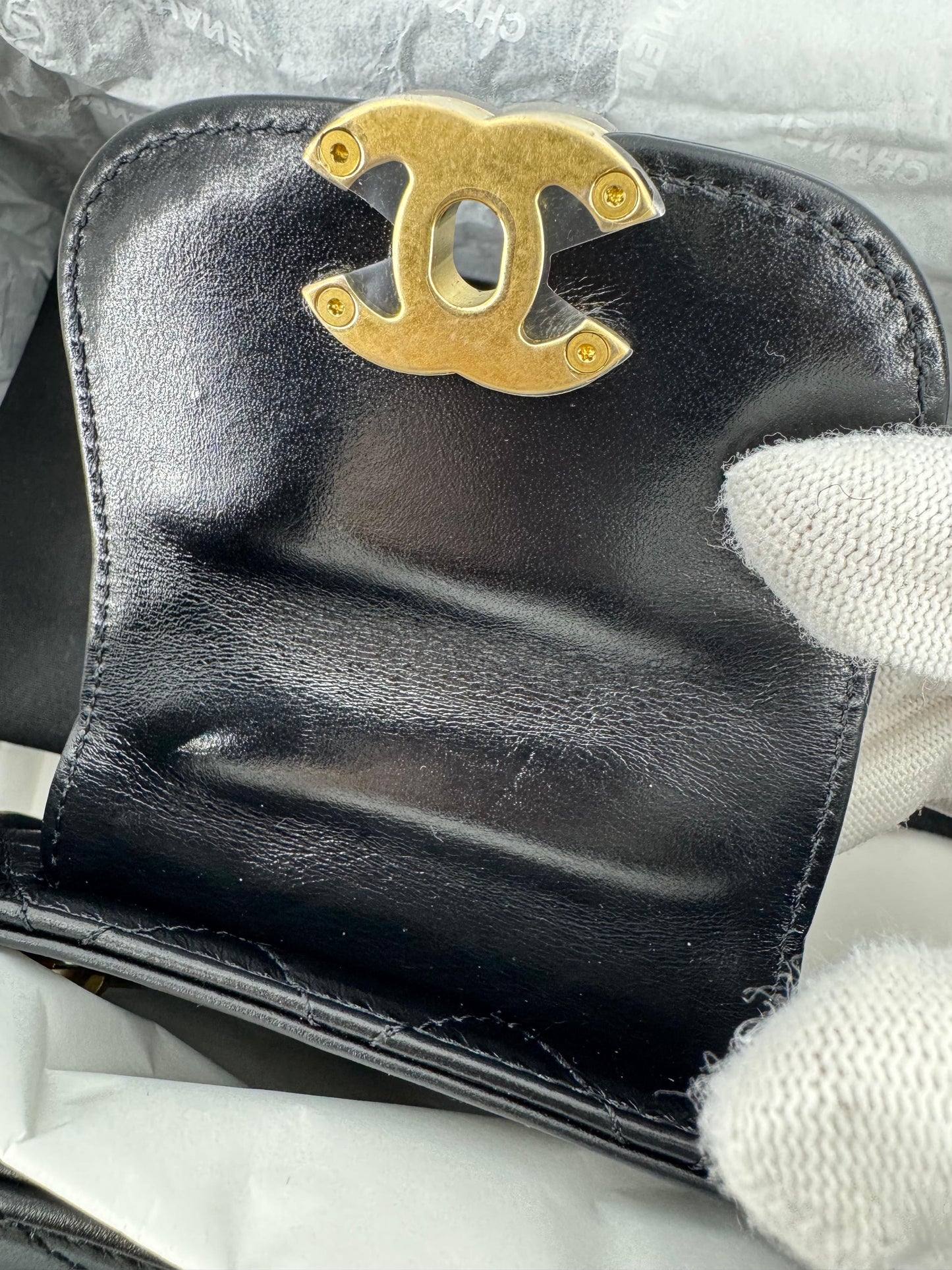 Chanel kelly Bag in Black leather gold hardware