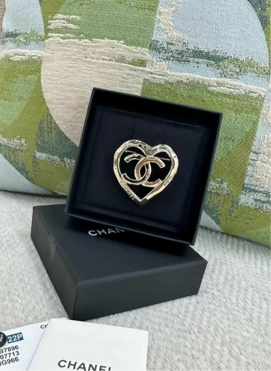 Chanel 22P gold hollow heart brooch
