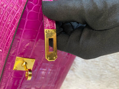 HERMÈS MINI KELLY POCHETTE ROSE SCHEHERAZADE SHINY ALLIGATOR GOLD HARDWARE