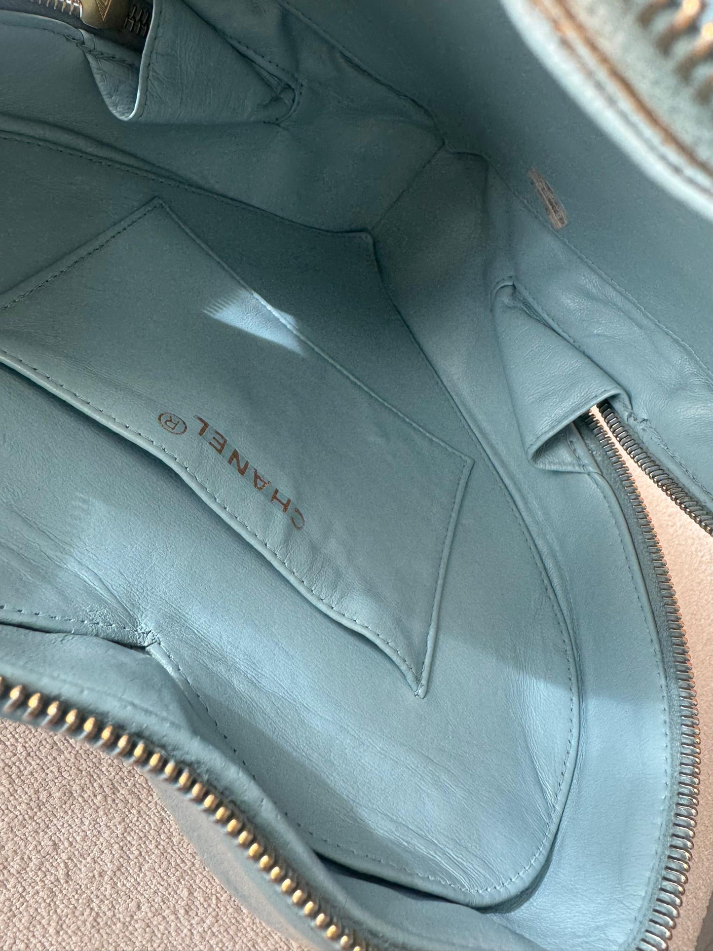 Chanel Vintage Heart Vanity Bag – 1995 Barbie Collection