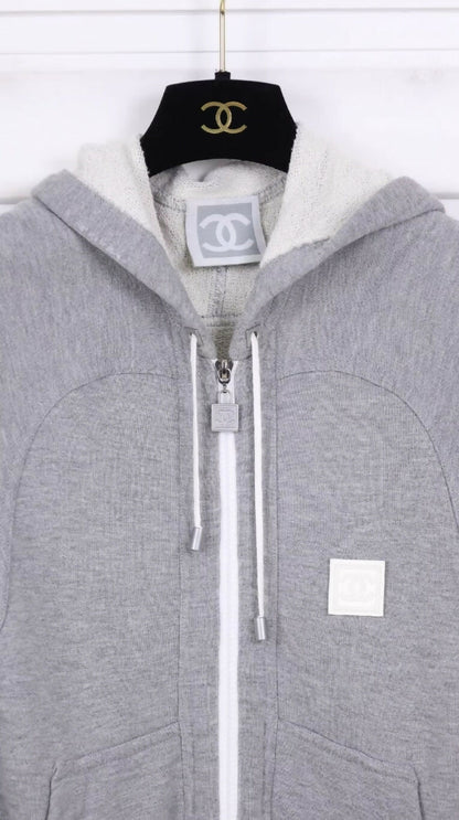 Chanel sports series gray zipper hooded cardigan