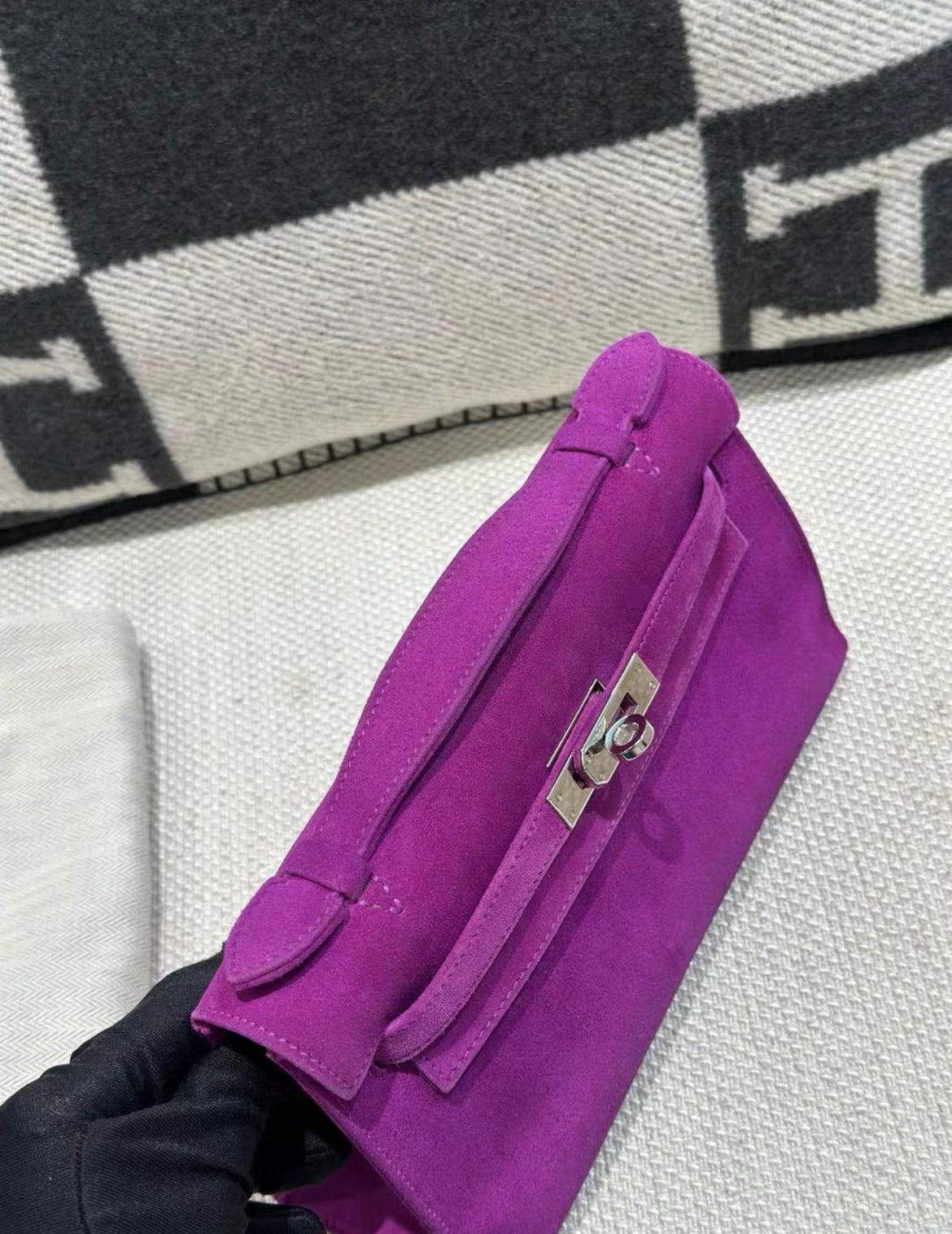 HERMÈS KELLY POCHETTE VIOLET VEAU DOBLIS SUEDE PALLADIUM HARDWARE