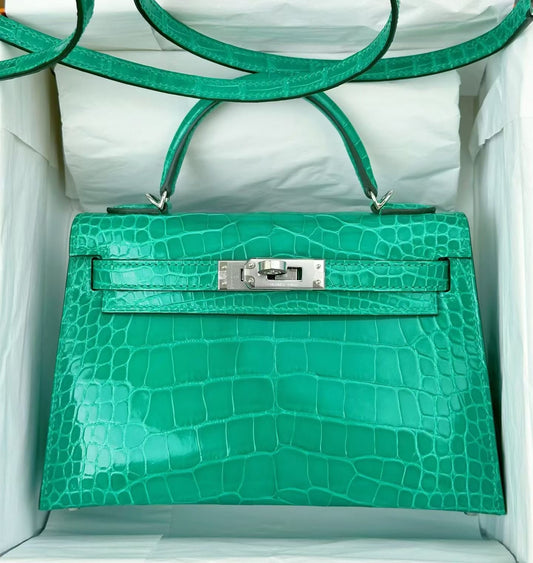 Hermes Mini Kelly 20 vert jade shiny alligator leather palladium hardware