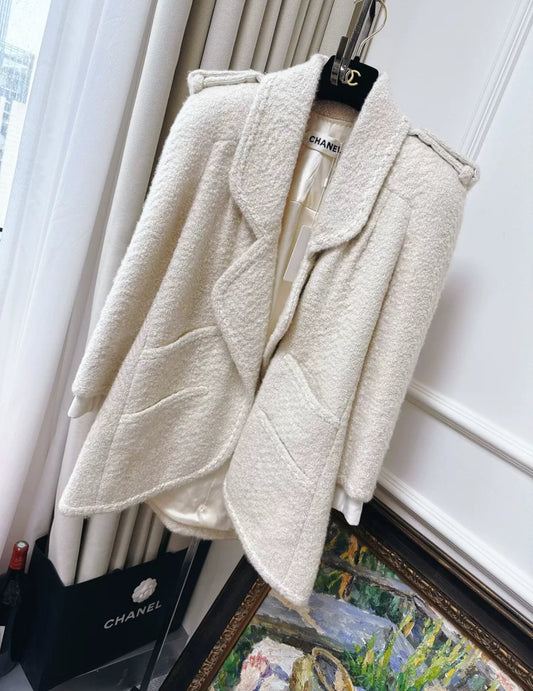 Chanel 15 AW Haute Couture ecru jacket
