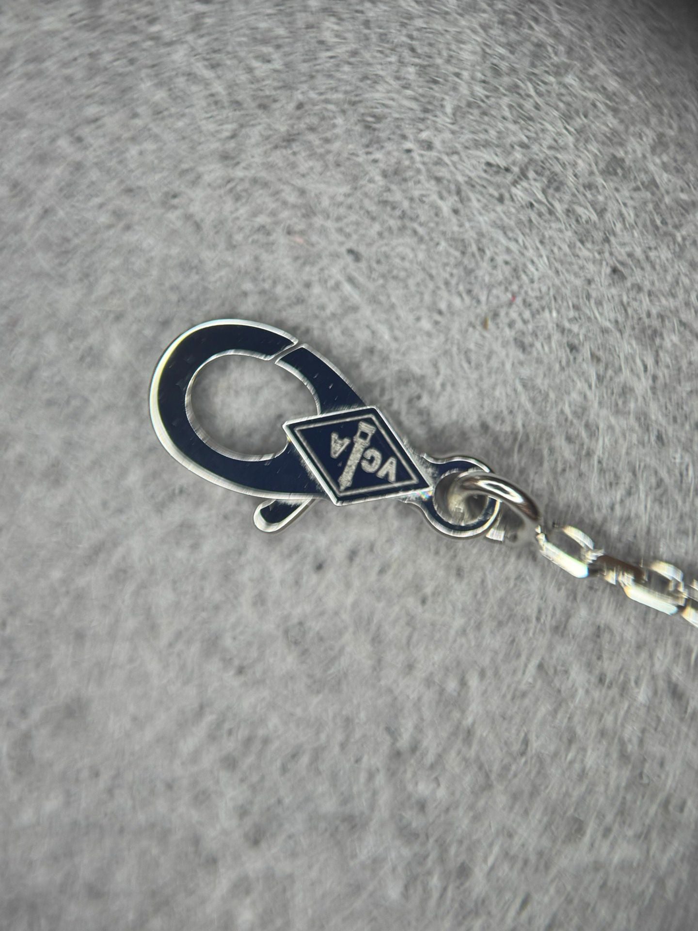 Van Cleef 
Arpels Holiday Pendant 2024