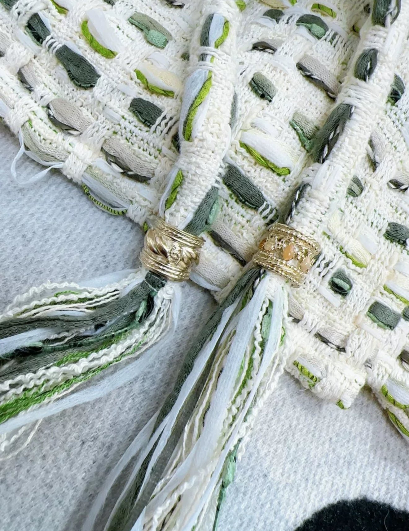 Chanel 18c Green tweed Jacke